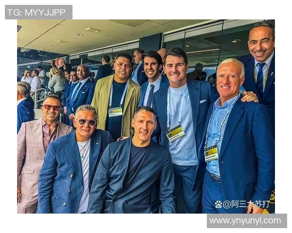 全球足球明星盘点及其影响力分析与成就回顾