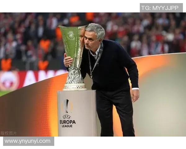 被人尊重的足球明星背后的奋斗故事与人生哲学探讨 被人尊重的足球明星背后的奋斗故事与人生哲学探讨